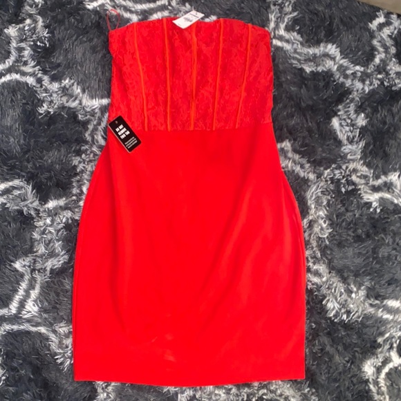 Express Dresses & Skirts - Express red strapless dress